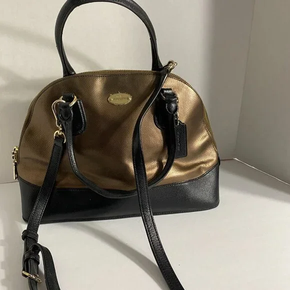 Coach Crossbody Bag - Picture 3 of 8